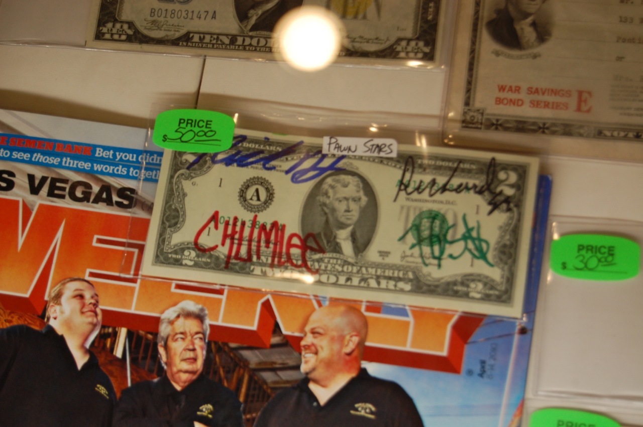 chumlee autograph
